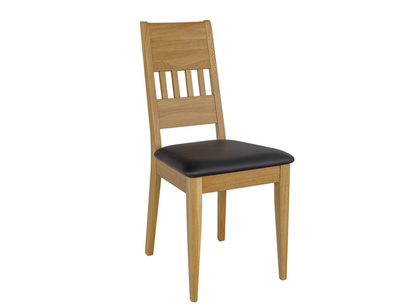 krzesło drewniane z miękkim siedziskiem